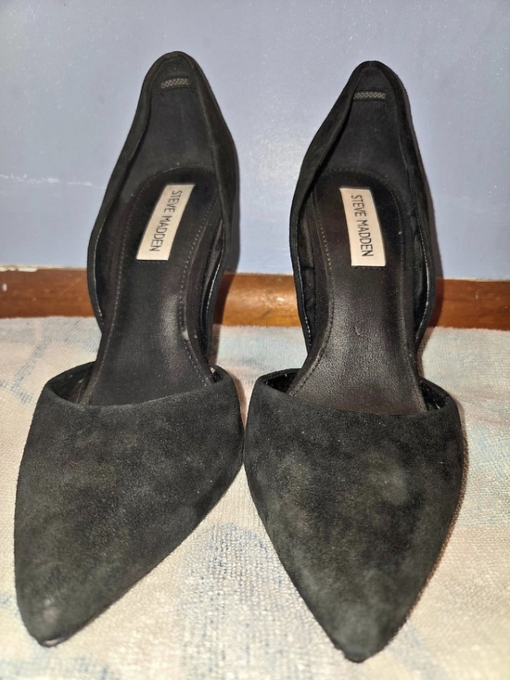 Steve Madden Black Pointed-Toe Heels